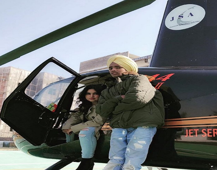 ਮੁੱਖ ਮੰਤਰੀ ''ਸੁਪਰ ਸਟਾਰ'', ਅਜੇ ਵੀ ਗਰੀਬ ਪਰਿਵਾਰ