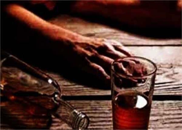 assam  poisonous liquor 17 people death
