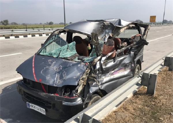 eastern peripheral expressway in accident
