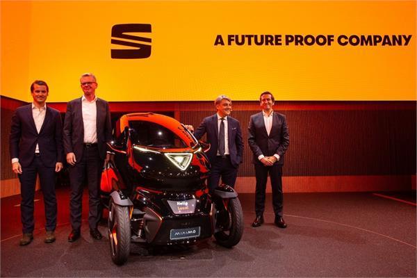 5g connected two seater electric concept showcased at mwc 2019