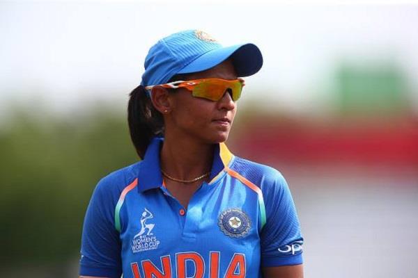 captain harmanpreet will have to recover from his poor form