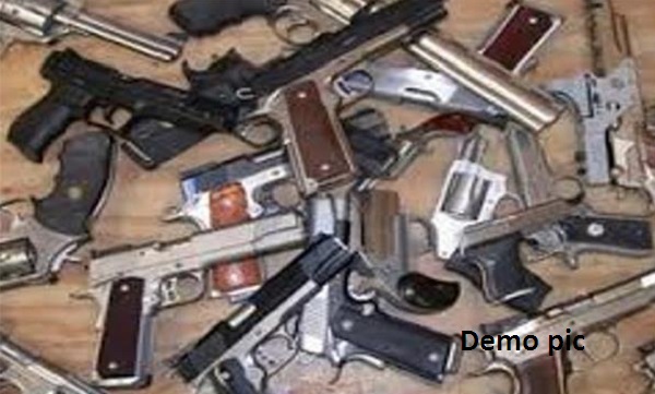 ਲੁਧਿਆਣਾ : ਸਰਕਟ ਹਾਊਸ ਦੀ ਪਾਰਕਿੰਗ 'ਚ ਖੜੀਆਂ ਗੱਡੀਆਂ 'ਚੋਂ ਮਿਲੇ ਹਥਿਆਰ