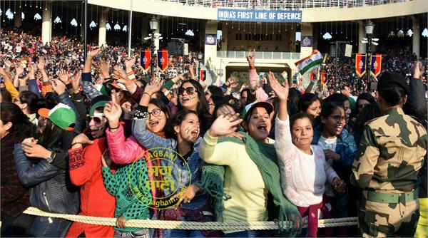 bhangra on the attari border