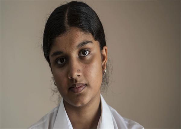 girl beaten up after wearing nosepin in australia