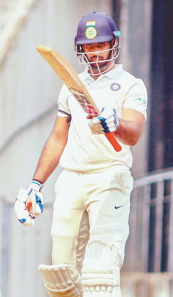 vihari  s big score  280 runs against vidarbha