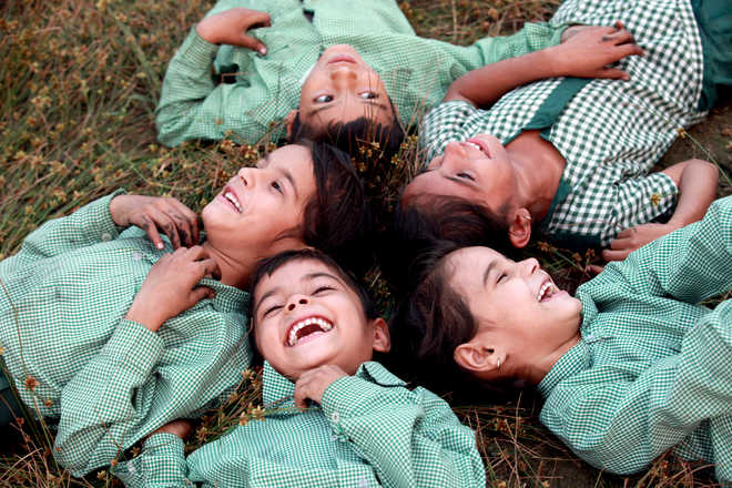 16 ਅਤੇ 70 ਸਾਲ ਦੀ ਉਮਰ ’ਚ ਇਨਸਾਨ ਰਹਿੰਦਾ ਹੈ ਸਭ ਤੋਂ ਵੱਧ ਖੁਸ਼