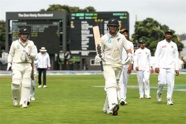 taylor  s double ton helps new zealand to win