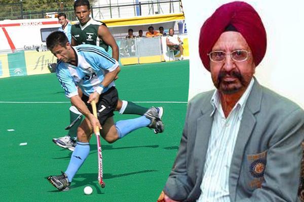 former hockey captain supported to play with pak