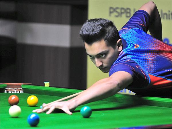 champion defeated advani by defeating mehta