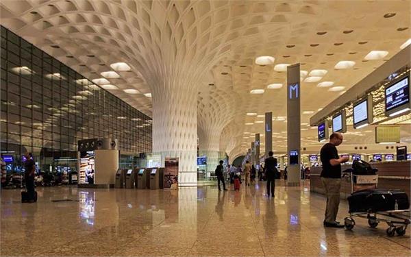 mumbai airports were empty after threat of bombing