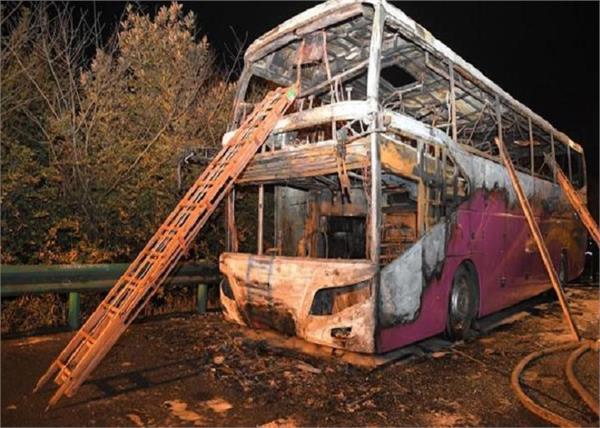 26 killed bus fire china