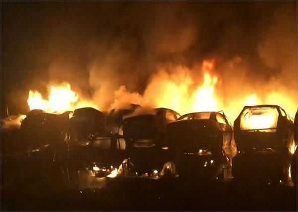 australia 40 cars burnt