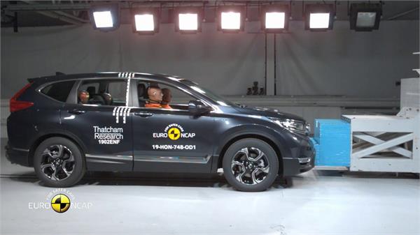 honda cr v scores five stars at euro ncap crash tests