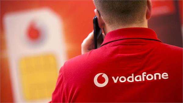 vodafone offers 1 4gb daily data and unlimited calling in 396 rupees