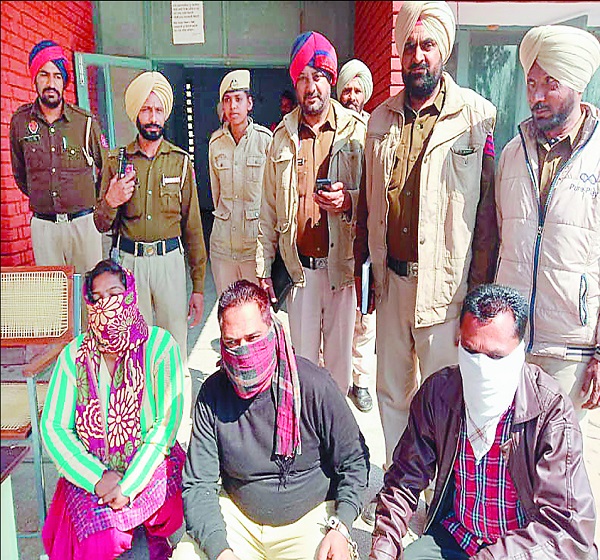 ਵਿਦੇਸ਼ ਭੇਜਣ ਦੇ ਨਾਂ 'ਤੇ ਠੱਗ ਏਜੰਟ ਲੋਕਾਂ ਨਾਲ ਕਰ ਰਹੇ ਹਨ ਧੋਖਾ