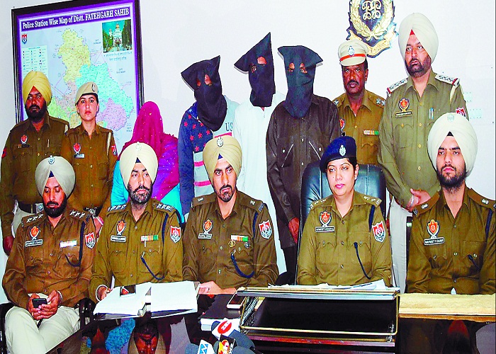 ਵਿਆਹ ਦੇ ਨਾਂ ''ਤੇ ਠੱਗੀਆਂ ਮਾਰਨ ਵਾਲੇ ਗਿਰੋਹ ਦਾ ਪਰਦਾਫਾਸ਼, 5 ਗ੍ਰਿਫਤਾਰ