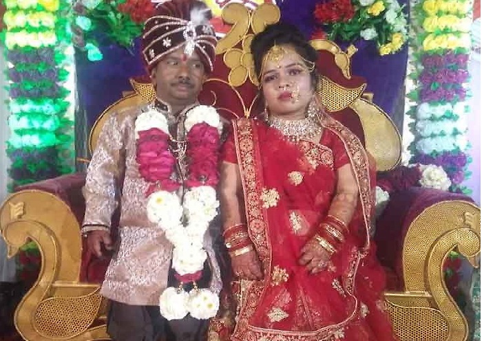 36 ਇੰਚ ਦੇ ਲਾੜਾ-ਲਾੜੀ, ਬਾਰਾਤ ''ਚ ਸ਼ਾਮਲ ਹੋਏ 72 ਪੰਚਾਇਤਾਂ ਦੇ ਸਕੱਤਰ