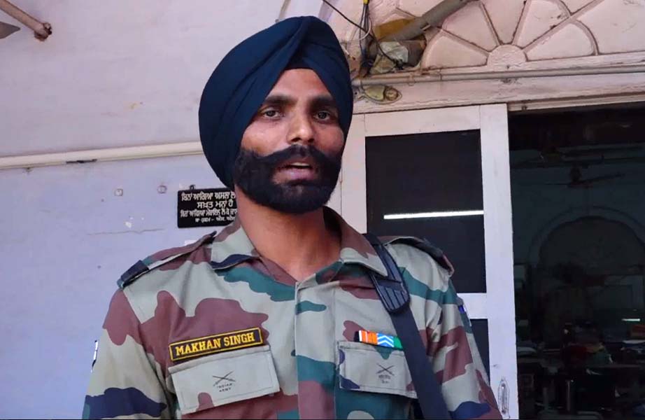 ਸਾਲੀ ਨੇ ਫੌਜੀ 'ਤੇ ਲਾਏ ਗੰਭੀਰ ਦੋਸ਼, 5 ਮਹੀਨਿਆਂ ਤੋਂ ਭਾਲ ਰਿਹੈ ਇਨਸਾਫ (ਤਸਵੀਰਾਂ)