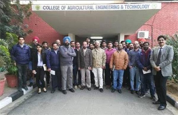 pau has organized a camp