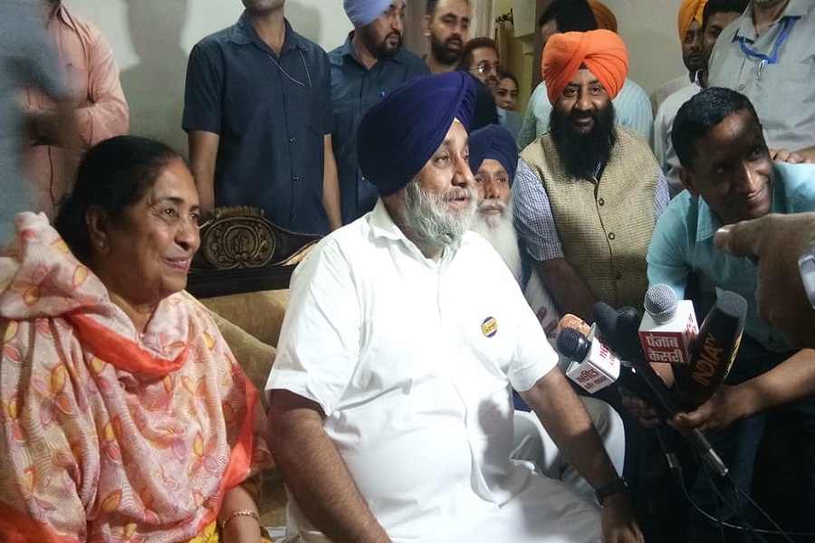 ਸੁਖਪਾਲ ਖਹਿਰਾ ''ਸਿੰਗਲ ਜ਼ੀਰੋ'' ਤੇ ਮਨਪ੍ਰੀਤ ਬਾਦਲ ''ਡਬਲ ਜ਼ੀਰੋ'': ਸੁਖਬੀਰ ਬਾਦਲ