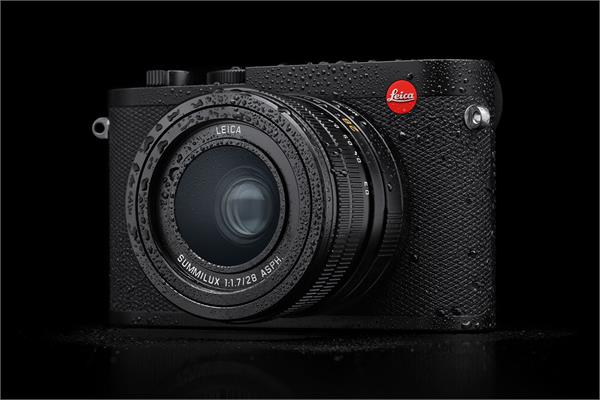 leica q2 new generation compact camera