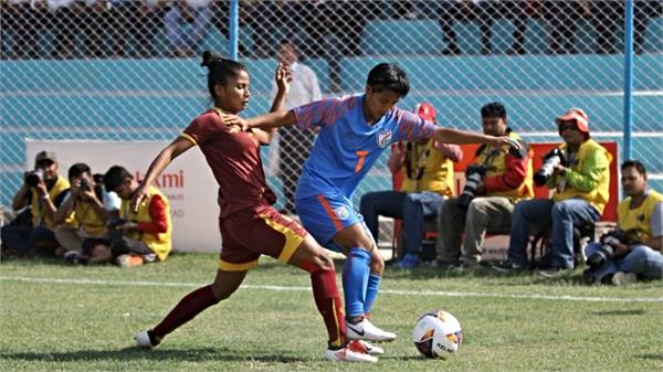 indian women  s football team in semis