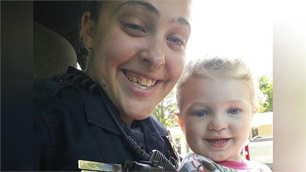 female police officer performing boss sex death in 3 year old daughter car