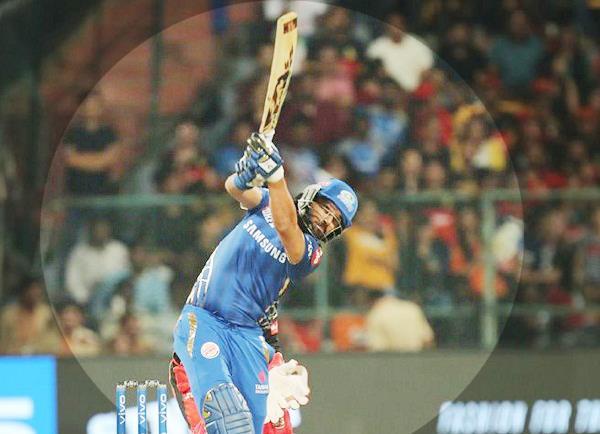 three consecutive sixes in bangalore played in old colors