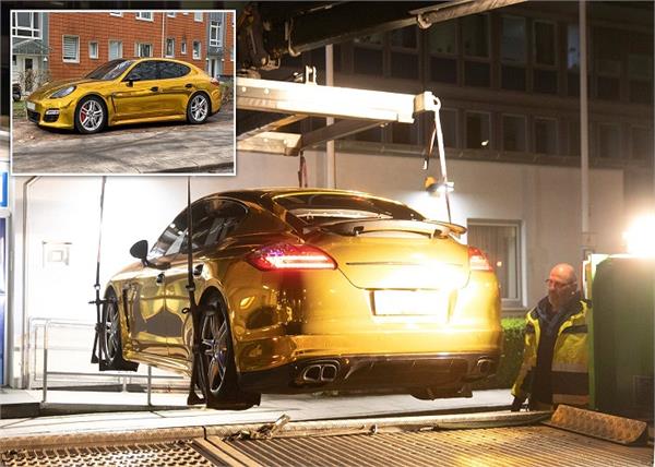 germany  gold colored porsche