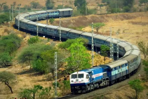 railway gives special discount to the passengers in the price of tickets