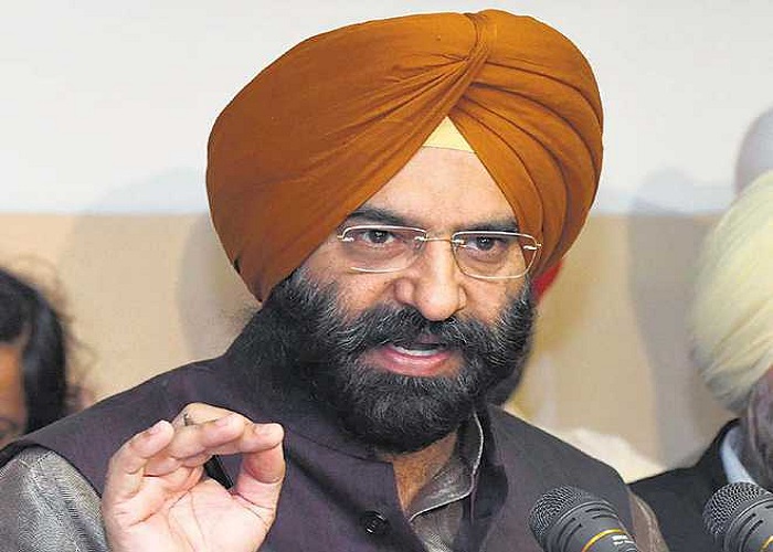 ਦਿੱਲੀ ਘੱਟ ਗਿਣਤੀ ਕਮਿਸ਼ਨ ਨੇ DSGMC ਦੇ ਅਧਿਕਾਰੀਆਂ ਨੂੰ ਜਾਰੀ ਕੀਤਾ ਨੋਟਿਸ
