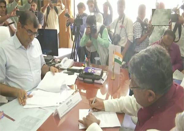 ravi shankar prasad files nomination