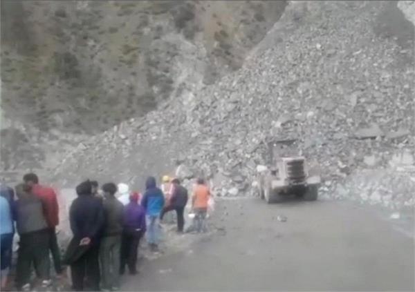 landslide near ramban