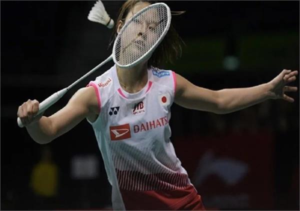 tai tzu ying and kento momota won the singapore open title