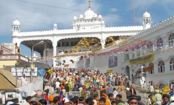 ਵਿਸਾਖੀ ਮੌਕੇ ਖਾਲਸੇ ਦੀ ਜਨਮ ਭੂਮੀ ਰੰਗੀ ਖਾਲਸਾਈ ਰੰਗ 'ਚ