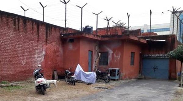 hoshiarpur child reform home bloody fight 4 injured