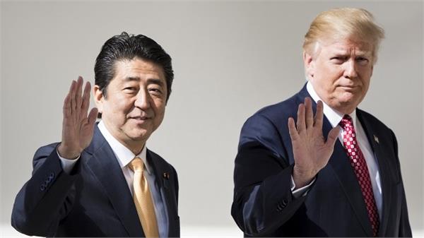 shinzo abe will invite trump to meet new king