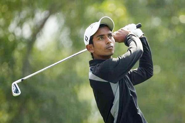 rashid made the lead with 66 cards