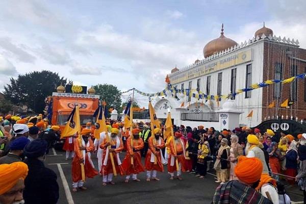 london  vishal nagar kirtan