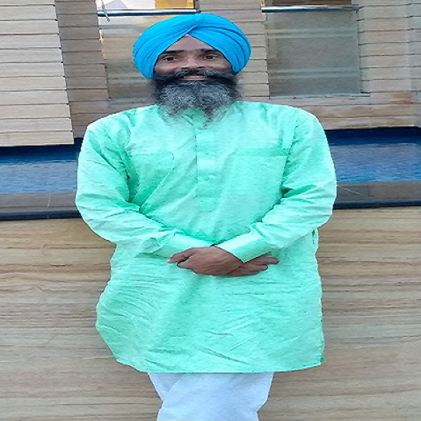 ਕਿਸੇ ਪਿੱਛੇ ਲੱਗ ਘਰ ਵਿੱਚ....