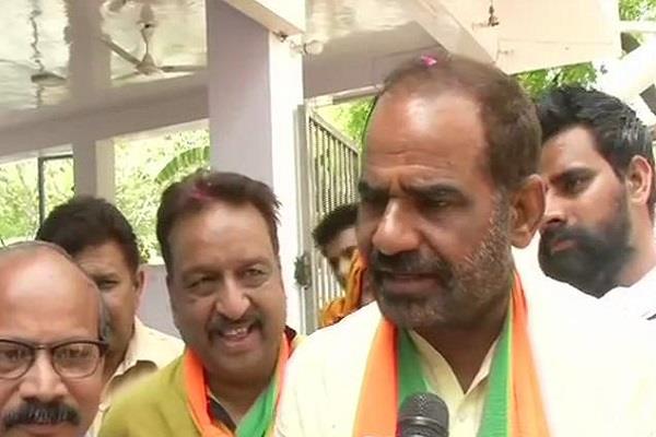 bjp candidate arvind kejriwal ramesh bidhuri donkey