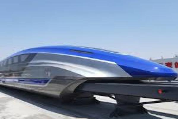 china runs at a speed of 600 km per hour maglev train
