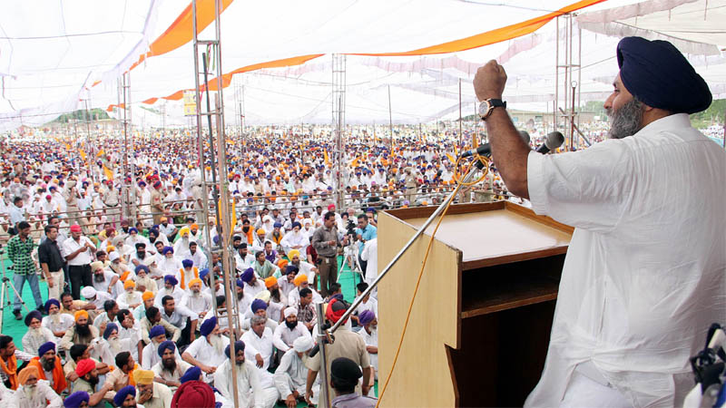 ਲੋਕ ਸਭਾ ਚੋਣਾਂ ਦੀਆਂ ਰੈਲੀਆਂ ''ਚੋਂ ਇਸ ਵਾਰ ਲੋਕ ਸਹੂਲਤਾਂ ਵਾਲੇ ਸਾਰੇ ਮੁੱਦੇ ਗਾਇਬ
