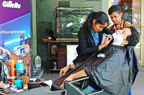 after creating a beard from a female hairdresser  sachin wrote