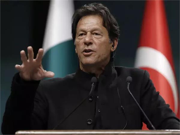 imran khan speaks to pm modi  expresses desire to work together