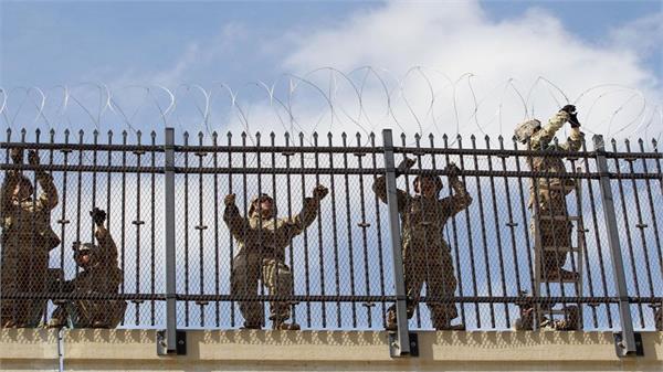 court stopped building wall on the border of mexico