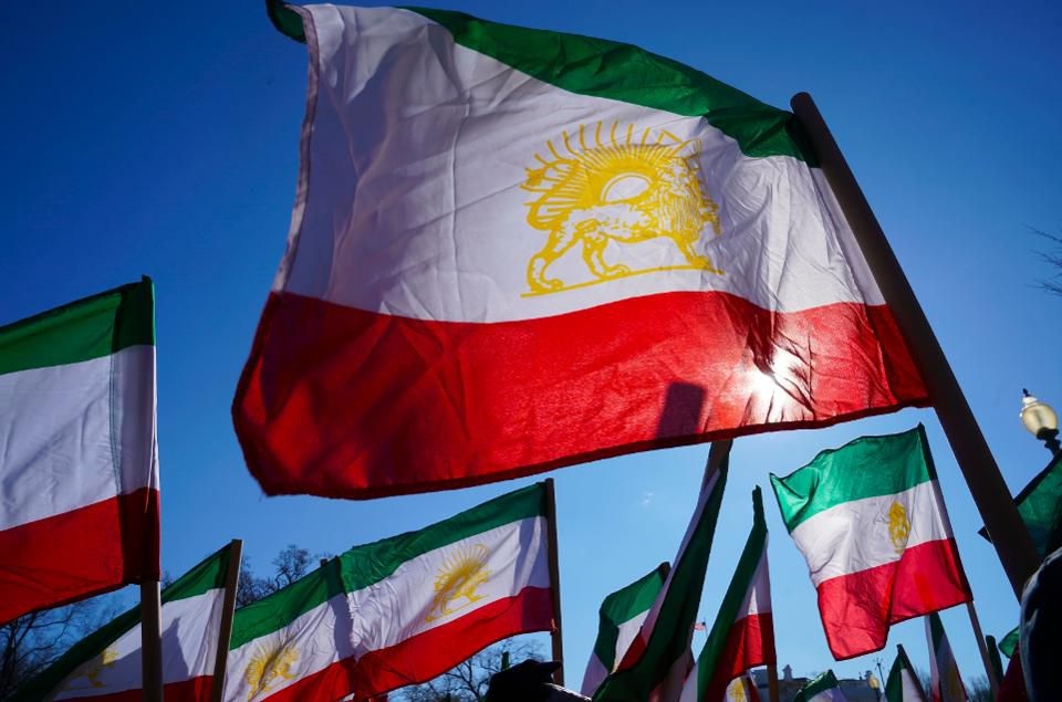 ਈਰਾਨ ਨੇ ਅਮਰੀਕਾ ''ਤੇ ਵਿੰਨ੍ਹਿਆ ਨਿਸ਼ਾਨਾ