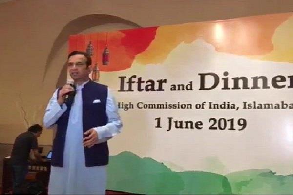 pak iftar insult indian diplomats