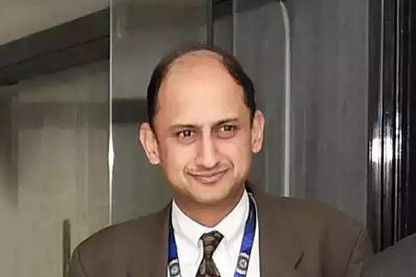 rbi deputy governor viral acharya resigns