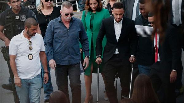 brazil police question neymar over alleged rape